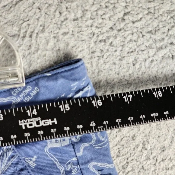 LL Bean Blue Favorite Fit Chino Shorts Womens 8 Stretch Lightweight Geometric - Picture 4 of 11